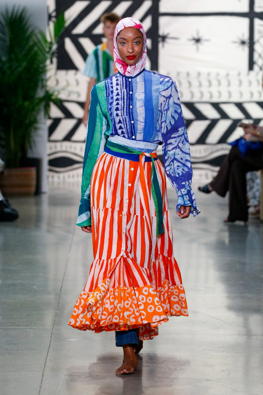 Ghana, Fashion, Africa, diaspora, cotton, dresses, GOWNS, skirts, shirts, tops, womenswear, womens, Handmade, bag, West Africa, Gift, travel, vacation, beach, picnic, pool, swim, sand, family, trip, luxury, resort, spring, summer, concert, gala, event, party, brunch, chic, custom, bespoke, plus-sized, extended sizes, inclusivity, celebration, special, cotton, packable, luxury, accessible, new, novelty, classic, professor, academia, Africana